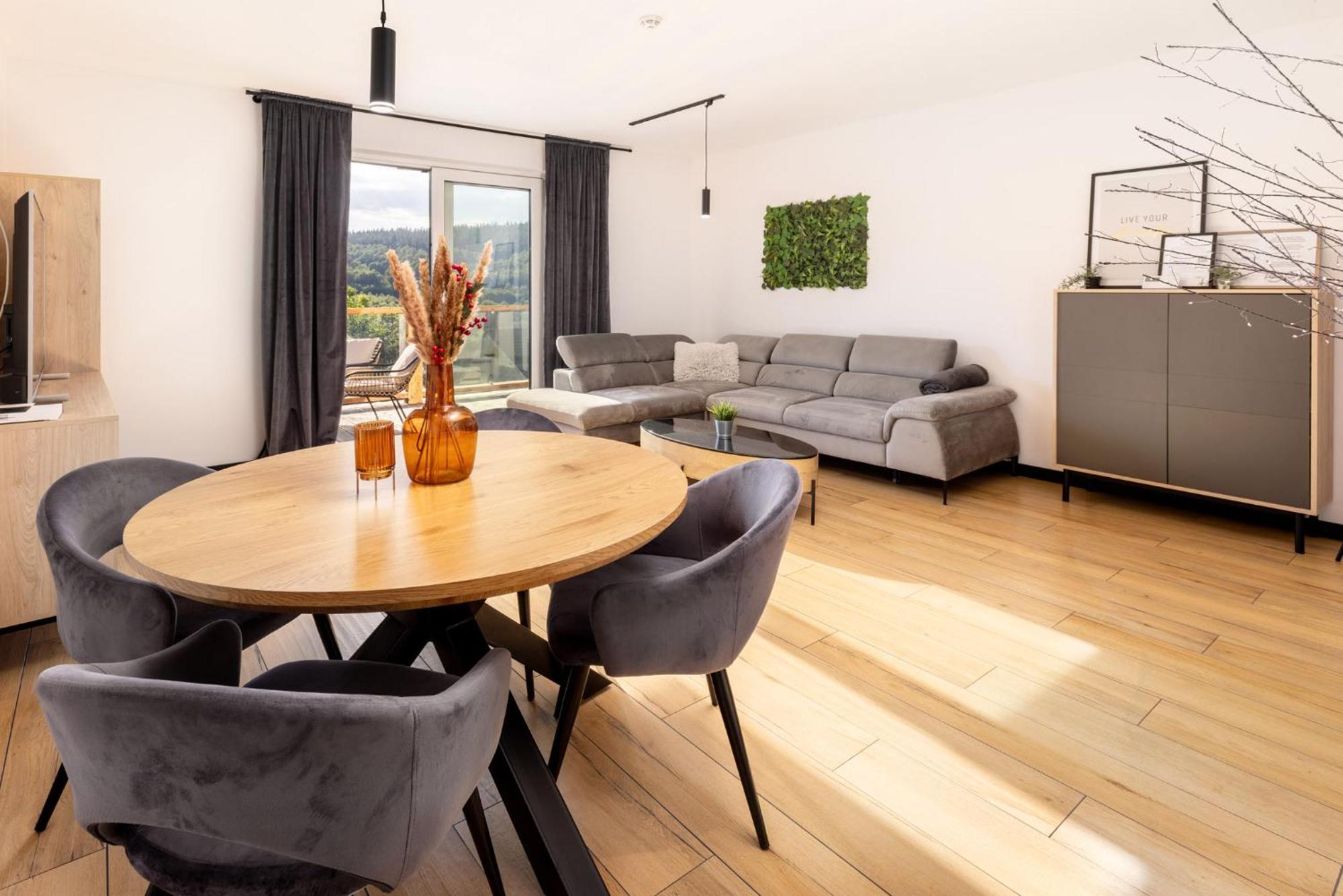 Apartamenty Larice - Podgrzewany Basen, Balia I Sauna Świeradów-Zdrój Exteriér fotografie