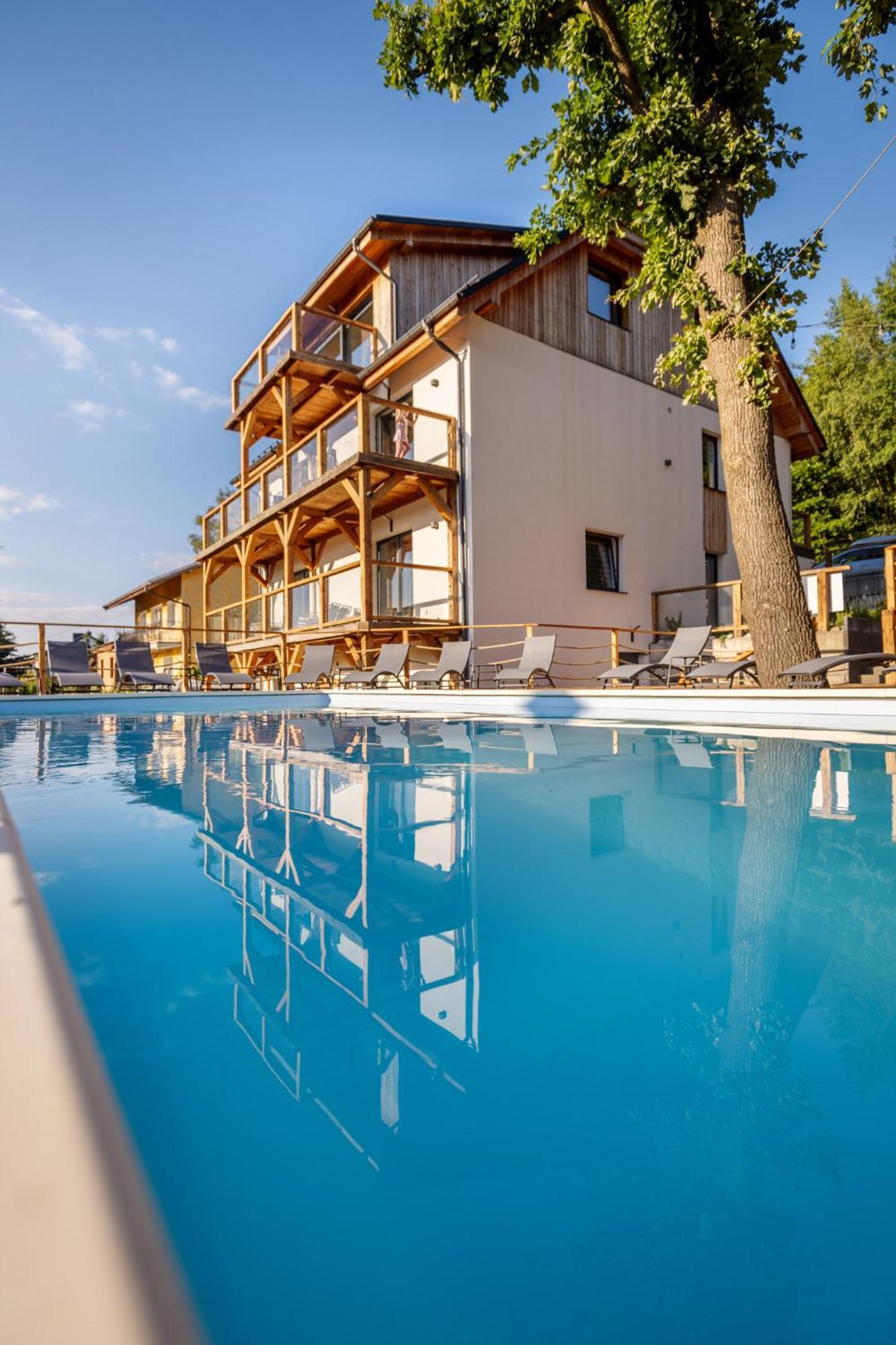 Apartamenty Larice - Podgrzewany Basen, Balia I Sauna Świeradów-Zdrój Exteriér fotografie