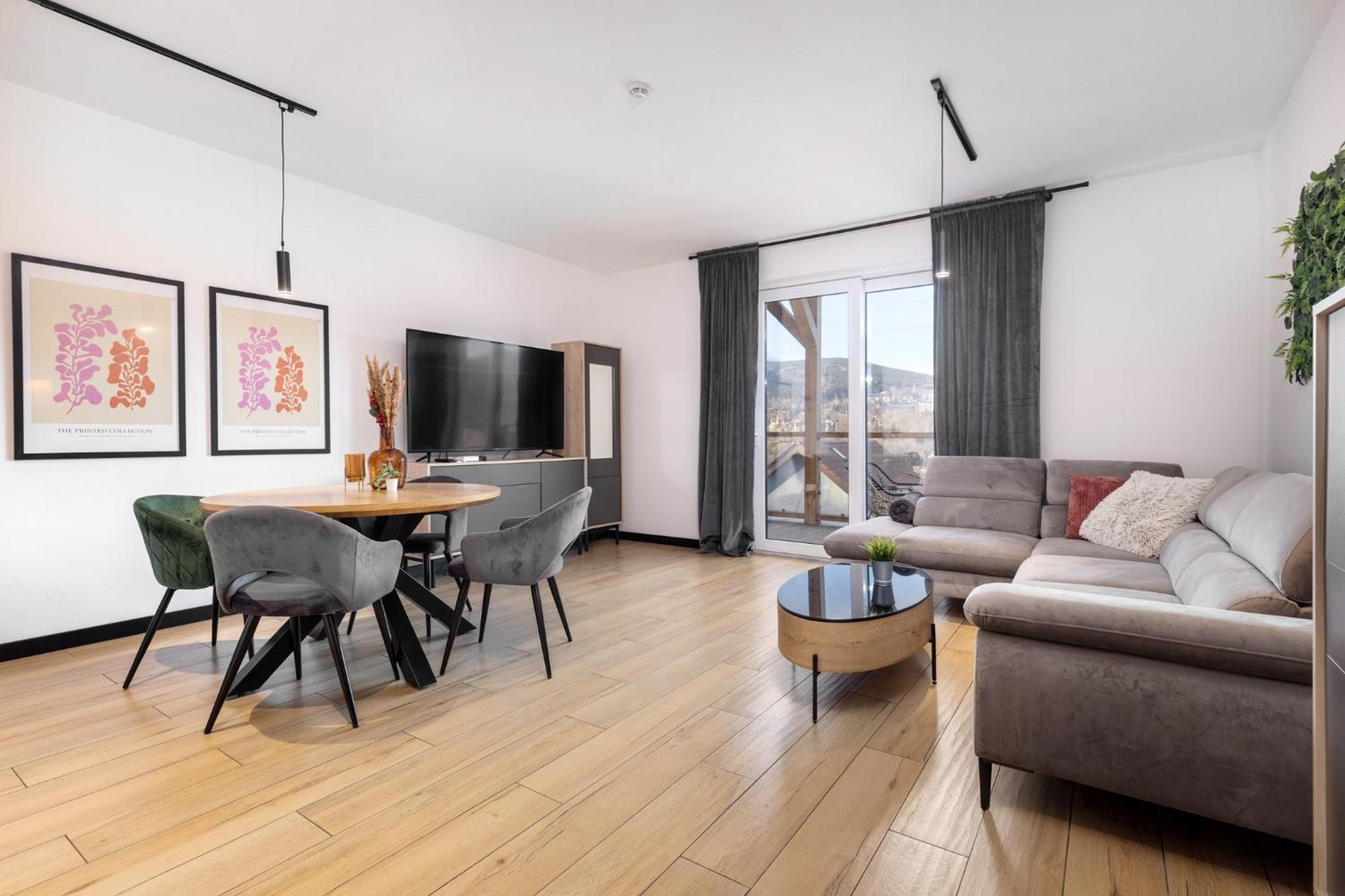 Apartamenty Larice - Podgrzewany Basen, Balia I Sauna Świeradów-Zdrój Pokoj fotografie